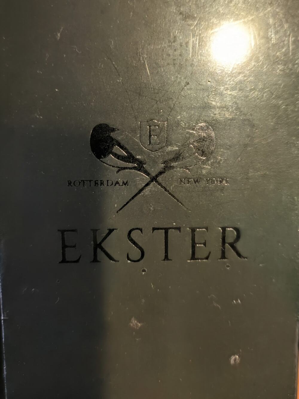 EKSTER Senate Cardholder